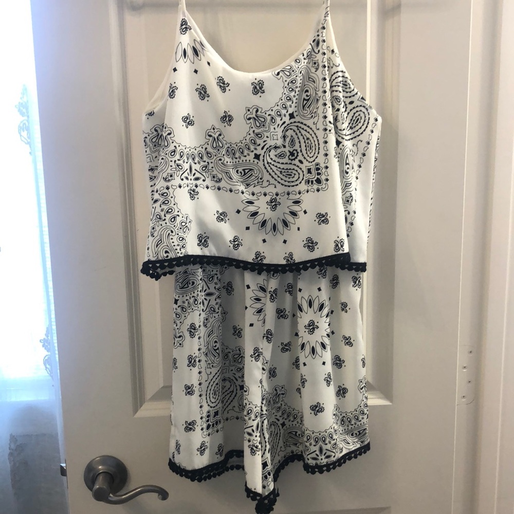 Like new aqua bandana printed black & white romper